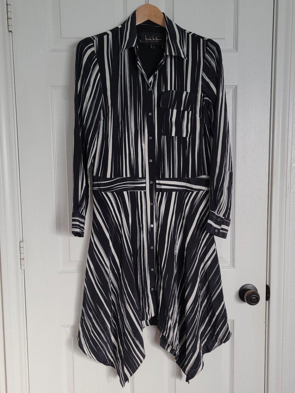 Nicole Miller 100% Silk Black And White Barcode Striped Shirt Dress Sz P/XS